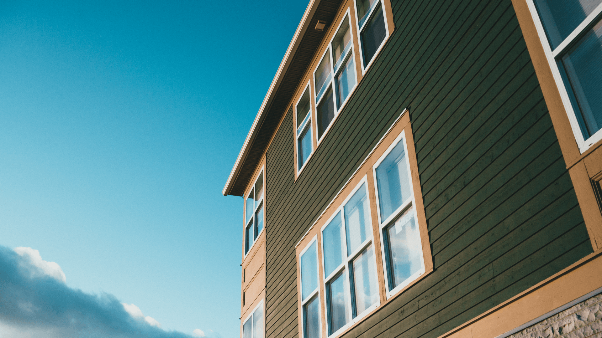 Premium siding project by KOSCONSTRUCTION